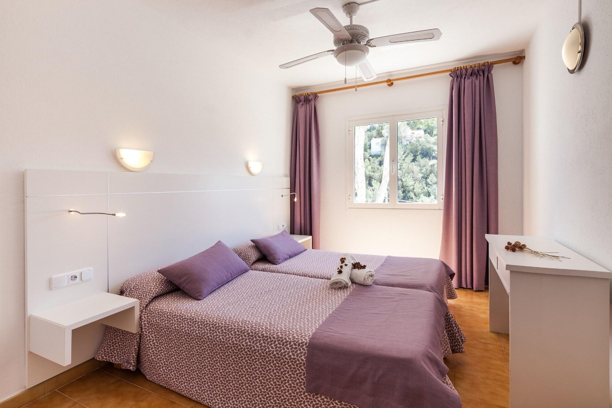 Hotel apartamentowy Puerto Cala Vadella (Ibiza)